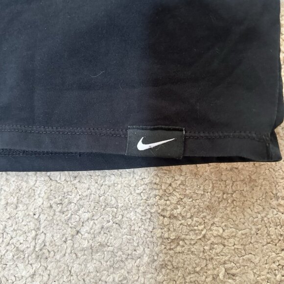 Nike Kobe Mamba T-Shirt Men’s 2XL Black And Gray Sheath Dots Logo Dri Fit - Picture 3 of 9